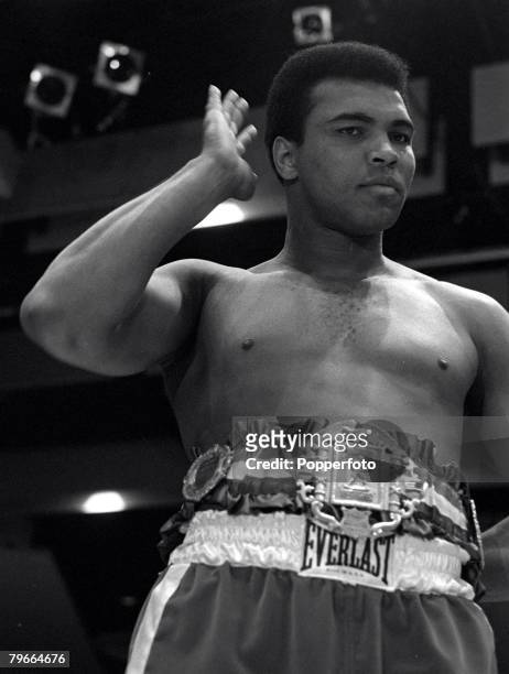 Boxing, New York, USA, 4th March 1970, American former Heayweight Champion of the World Muhammad Ali displays his championship belt after his...