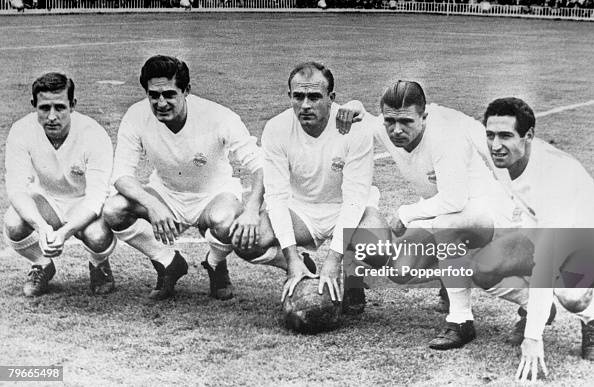 Football, 11th July 1958, Real Madrid forward line of legends, (Left to right) Raymond Kopa (France), Hector Rial (Argentina), Alfredo di Stefano (Argentina), Ferenc Puskas (Hungary), Francisco Gento (Spain) Football, 11th July 1958, Real Madrid forward line of legends, (Left to right) Raymond Kopa (France), Hector Rial (Argentina), Alfredo di Stefano (Argentina), Ferenc Puskas (Hungary), Francisco Gento (Spain)