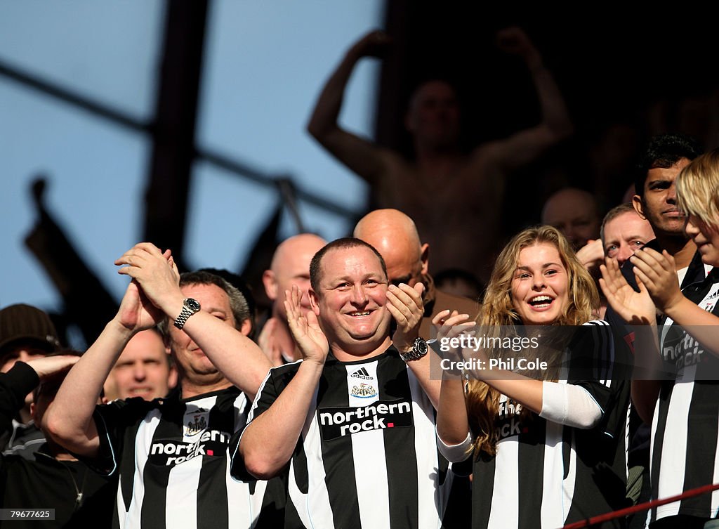 Aston Villa v Newcastle United - Premier League