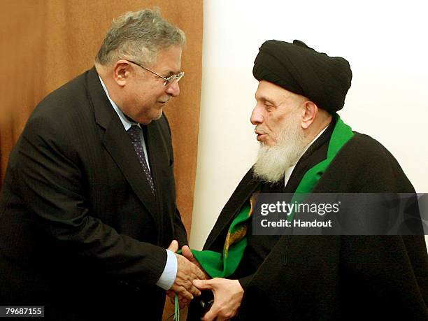 Muhammad Iraq 42 Muhammad Saeed Al Hakim Stock Photos, High-Res Pictures, and Images ...