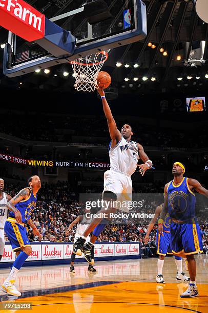 Antawn Jamison of the Washington Wizards goes up for the layup against the Golden State Warriors at Oracle Arena February 11, 2008 in Oakland,...