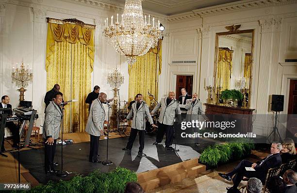 Members of the American Motown singing group The Temptations, Joe Herndon, Otis Williams, Terry Weeks, Bruce Williamson and Ron Tyson, perform for...