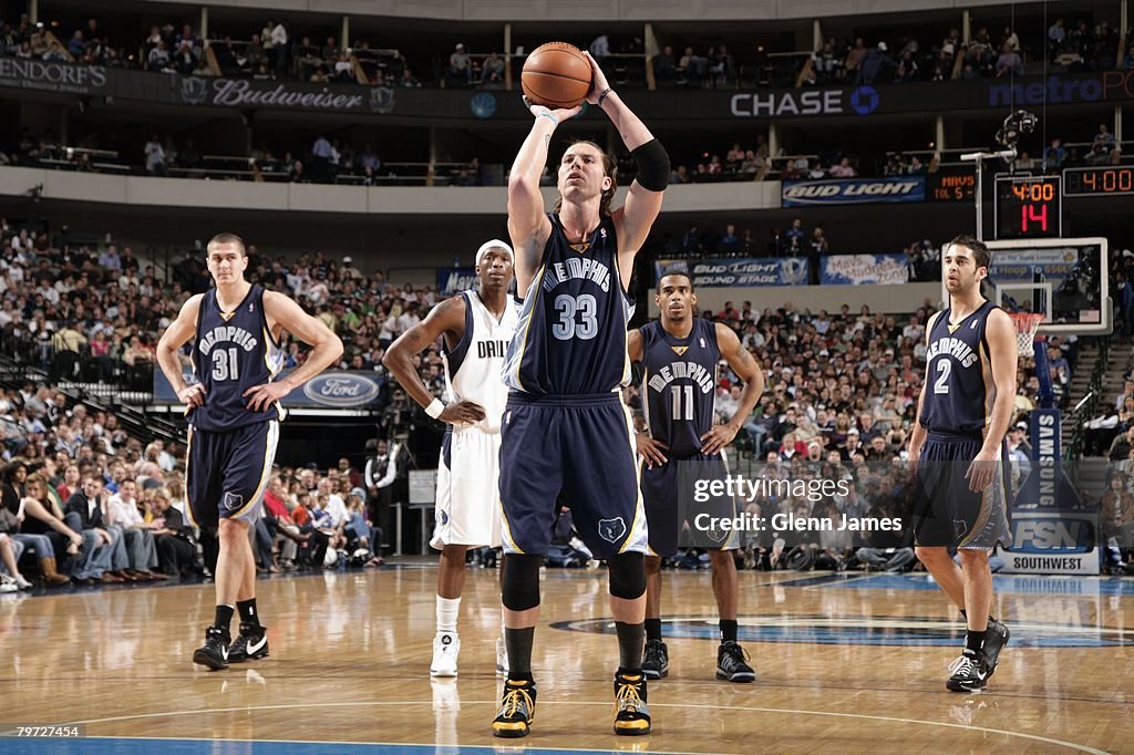 Memphis Grizzlies v Dallas Mavericks