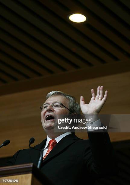 Kevin Rudd Sad Stolen Generations Accept Apology From Kevin Rudd On Sorry Day Photos ...