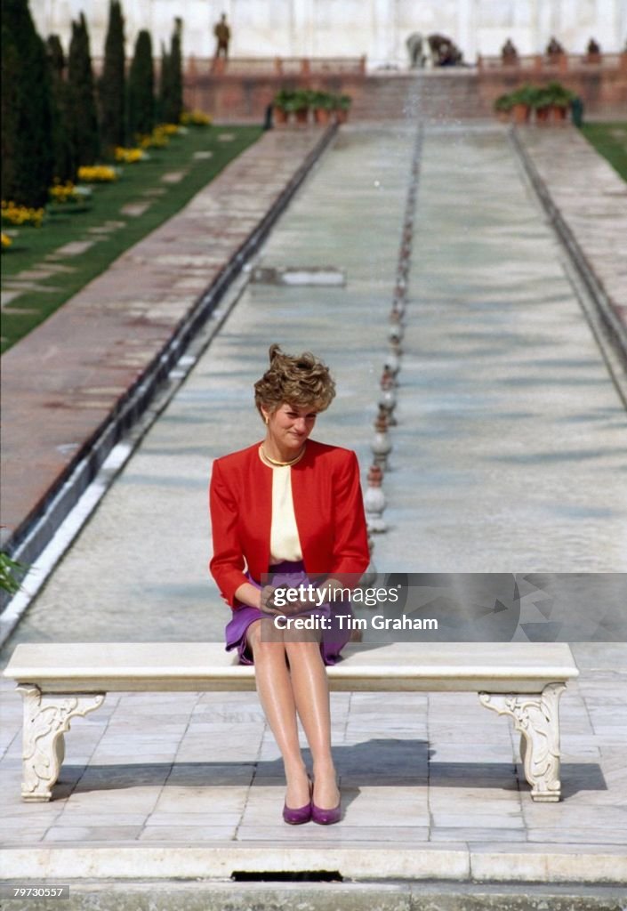 Diana Princess of Wales sits in front of the Taj Mahal durin