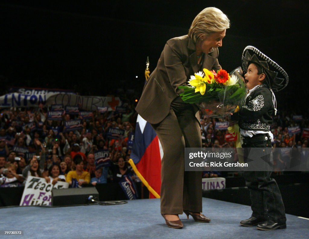 Hillary Clinton Attends Campaign Rally In El Paso