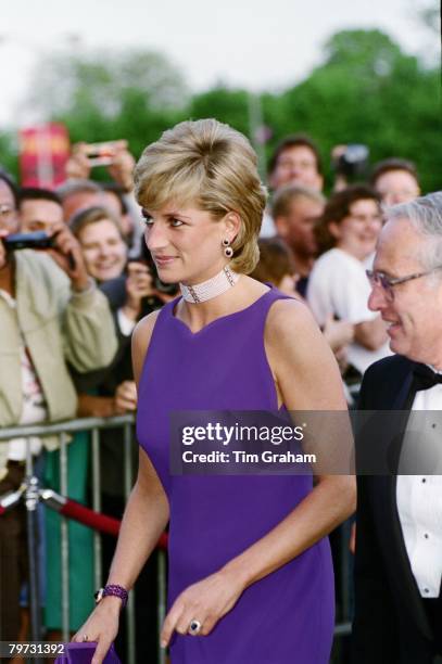 Diana, Princess of Wales at a Gala dinner at The Field Museum of Natural History in Chicago, She is wearing a dress by fashion designer Versace