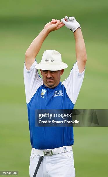 Simon Hurd of England warms up during practice before the 2007 Enjoy Jakarta Astro Indonesian Open at the Cengkareng Golf Club on February 13, 2008...