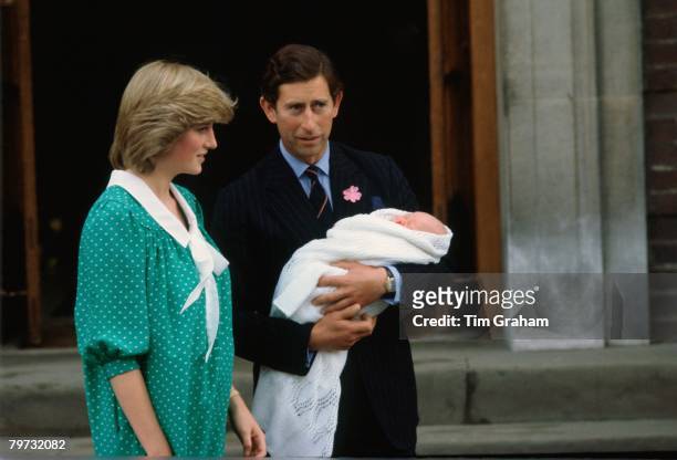 Prince Charles, Prince of Wales and Diana, Princess of Wales leave the Lindo Wing of St Mary's hospital with their first baby son, Prince William