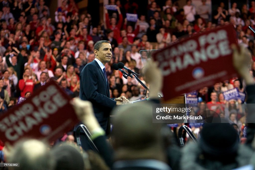 Obama Attends Rally At University Of Wisconsin