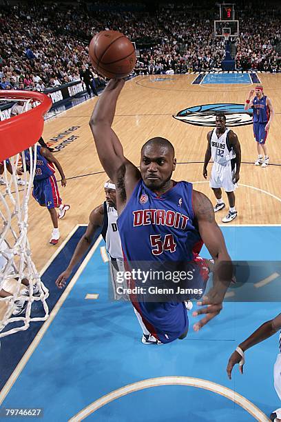 Jason Maxiell of the Detroit Pistons goes up for the shot during the NBA game against the Dallas Mavericks on January 9, 2008 at American Airlines...