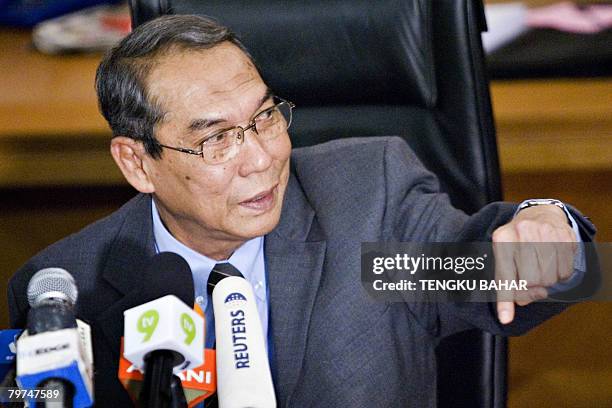 Abdul R H 46 Abdul Rahman Rashid Photos & High Res Pictures - Getty Images