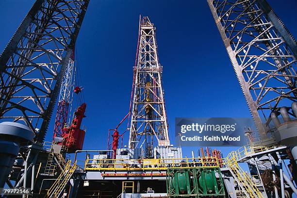 Oil Derricks 49 Wood Oil Derrick Stock Photos, High-Res Pictures, and Images - Getty ...