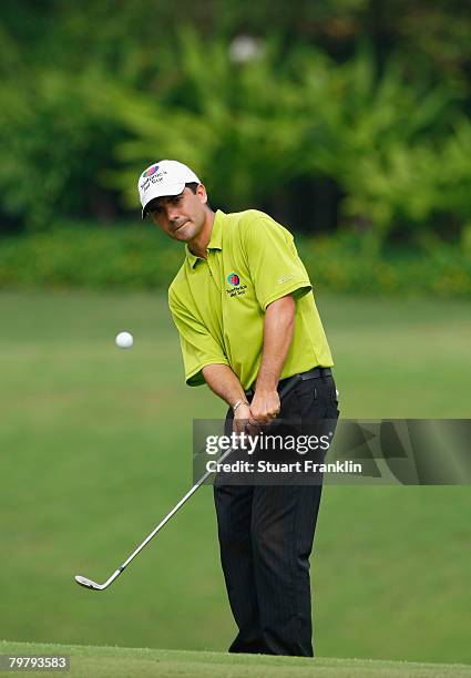 Felipe Aguilar of Chile plays his chip on the 16th hole during the third round of the 2008 Enjoy Jakarta Astro Indonesian Open at the Cengkareng Golf...