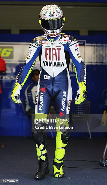Valentino Rossi of Italy and Fiat Yamaha prepares for action during MotoGP Testing at the Circuito de Jerez, on February 16, 2008 in Jerez, Spain.