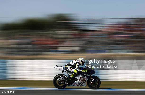 Valentino Rossi of Italy and Yamaha in action during MotoGP Testing at the Circuito de Jerez, on February 16, 2008 in Jerez, Spain.