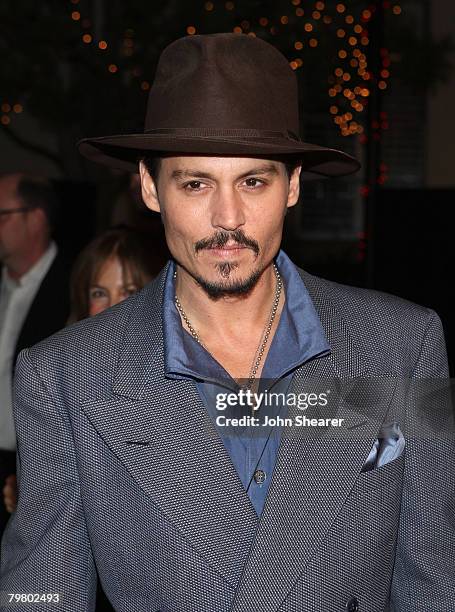 Actor Johnny Depp arrives at the special screening for DreamWorks Pictures' 'Sweeney Todd' held at the Paramount Theater on December 5, 2007 in Los...