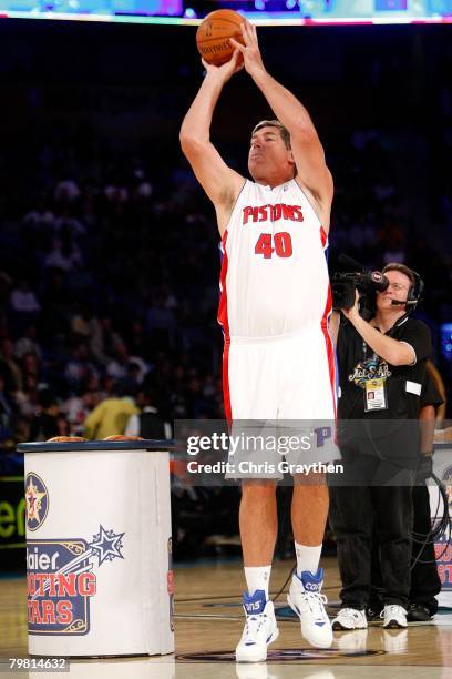 Legend Bill Laimbeer participates in the Haier Shooting Stars competition, part of 2008 NBA All-Star Weekend at the New Orleans Arena on February 16,...