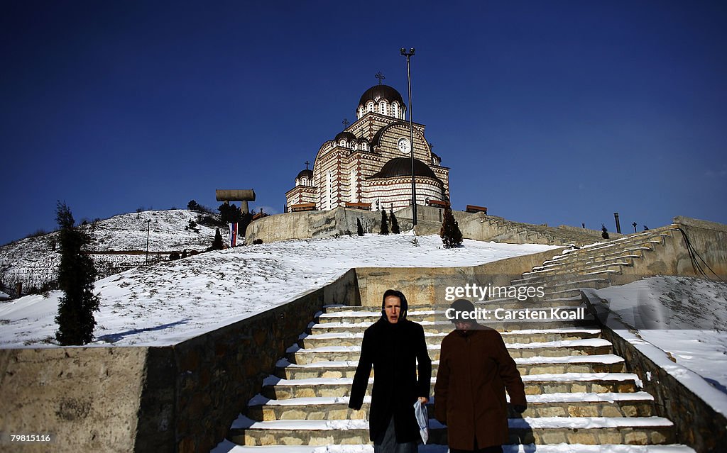 Kosovo Albanians Declare Independence From Serbia