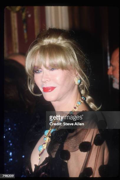 Actress Monique Van Vooren attends the American Museum of Moving Image tribute to Barbara Walters March 19, 1992 in New York City. Walters has...