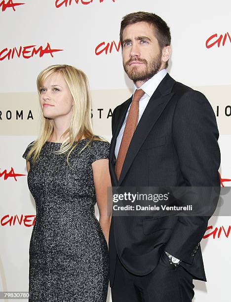 Reese Witherspoon and Jake Gyllenhaal attend the 'Rendition' photocall during Day 4 of the 2nd Rome Film Festival on October 21, 2007 in Rome, Italy.