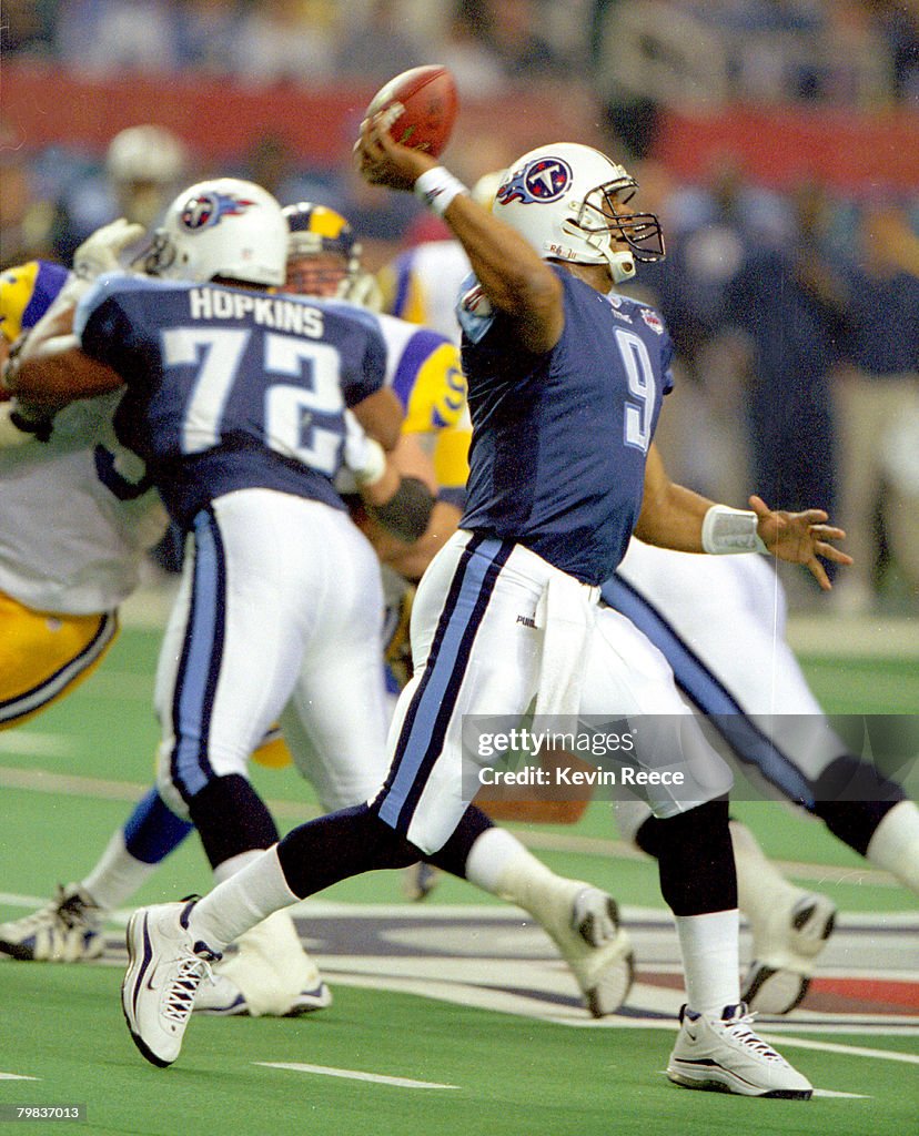 Super Bowl XXXIV - Tennesee Titans vs St. Louis Rams - January 30, 2000
