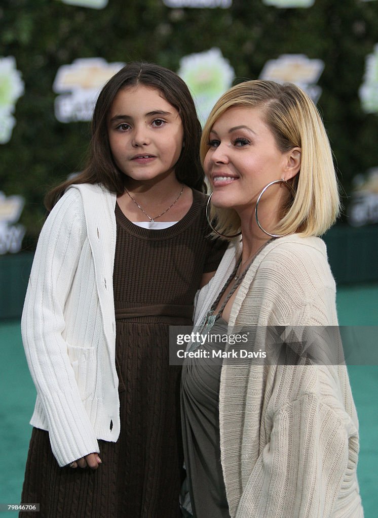 TV Personality Shanna Moakler and daughter Atiana Cecilia de la Hoya