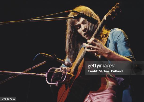 English musician and guitarist Steve Howe performs live on stage with progressive rock group Yes at the Rainbow Theatre in London, 14th January 1972.