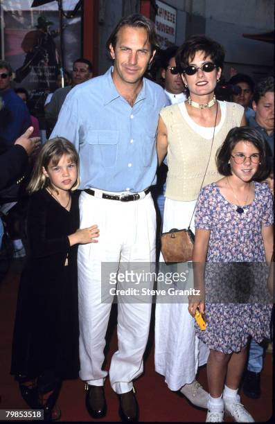 Kevin Costner & Cindy, kids Anne, Lily and Joe