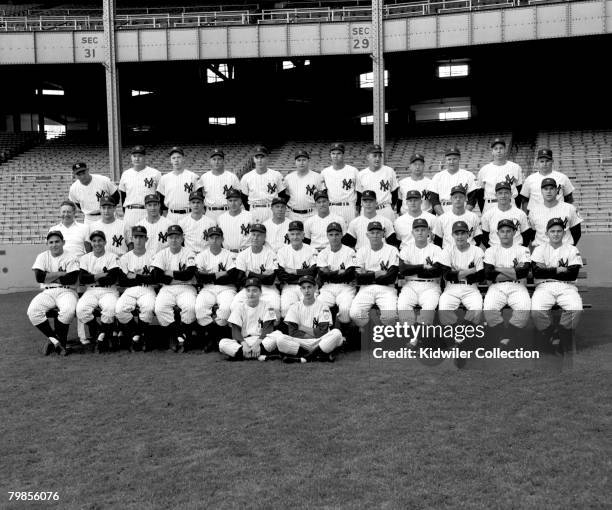 Members of the New York Yankees pose for a team portrait prior to a doubleheader on September 28, 1951 against the Boston Red Sox at Yankee Stadium...