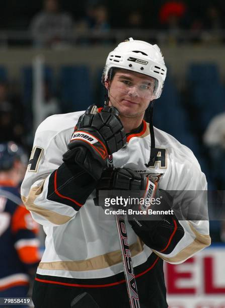 Chris Kunitz of the Anaheim Ducks warms up prior to their NHL game against the New York Islanders on February 5, 2008 at the Nassau Coliseum in...