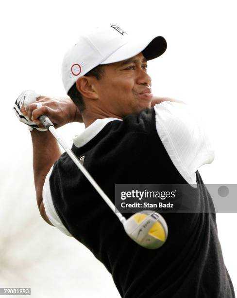 Tiger Woods hits from the second tee during the first-round matches of the WGC-Accenture Match Play Championship at The Gallery at Dove Mountain on...