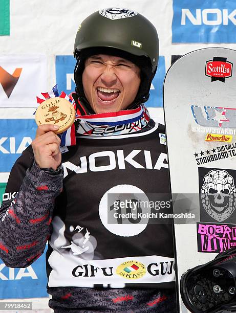 Graham Watanabe of the USA poses with his gold medal after the Snowboardcross final of Snowboard FIS World Cup 2008 Gifu/Gujo on February 22, 2008 in...