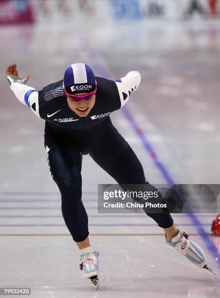 Koen Verweij of the Netherlands competes in the Men's 3000 meters during the ISU World Junior Speed Skating Championships on February 22, 2008 in...