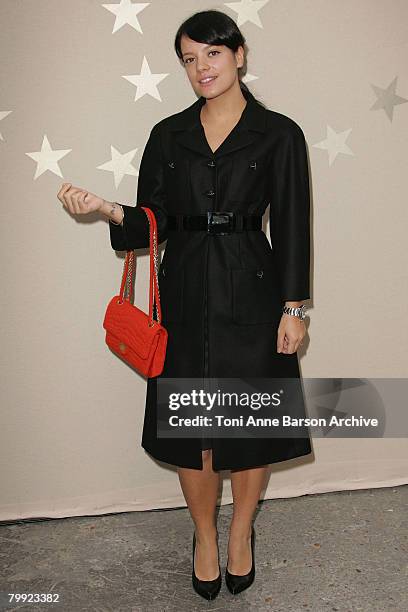 Singer Lily Allen arrives at the Chanel PFW Spring Summer 2008 show at Paris Fashion Week 2007 on October 4, 2007 in Paris, France.