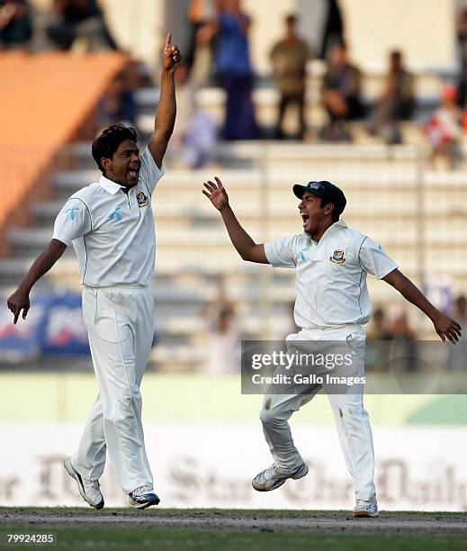 Bangladesh Rofik 115 Bangladeshi Mohammad Rafique Stock Photos, High-Res Pictures, and ...