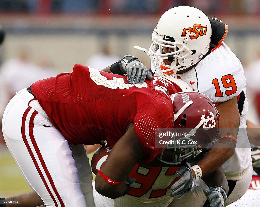 NCAA Football - 2006 PetroSun Independence Bowl - Oklahoma State vs Alabama