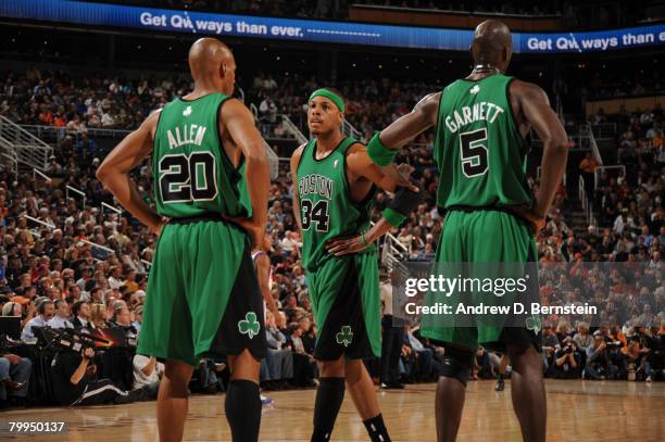 Ray Allen, Paul Pierce, and Kevin Garnett of the Boston Celtics speak during a time out against the Phoenix Suns in an NBA game played at U.S....