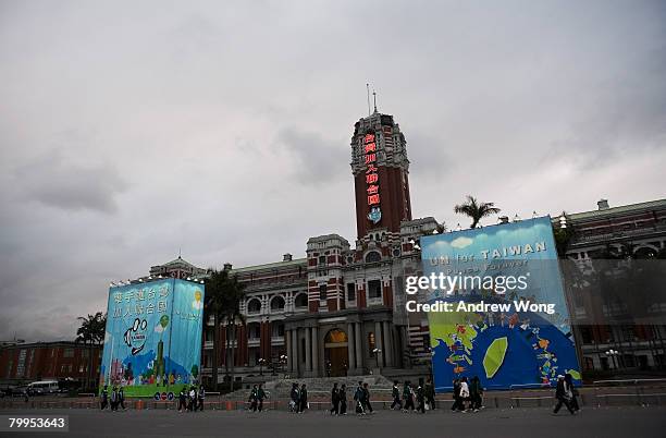 Advertisement boards for Taiwan to join the United Nations are displayed outside the Presidential Palace on February 19, 2008 in Taipei. Taiwan was...