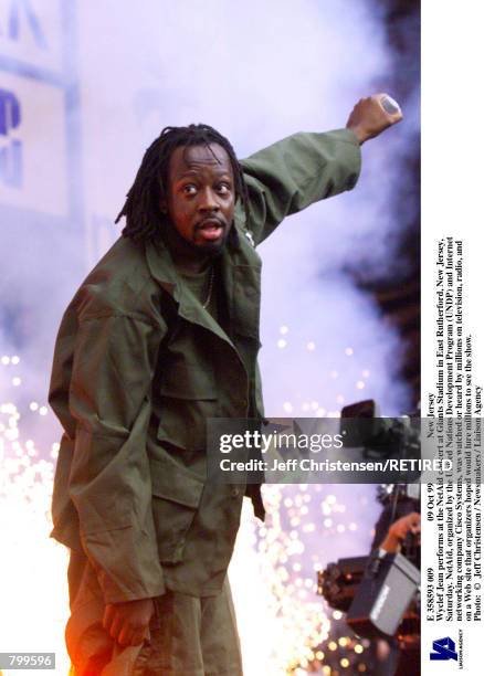 Ciesco Rapper 259 Cisco Singer Stock Photos, High-Res Pictures, and Images - Getty Images