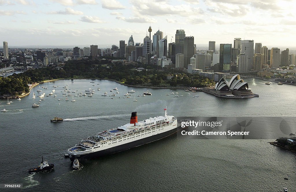 The Queen Victoria & Queen Elizabeth II Rendezvous In Sydney Harbour