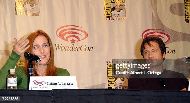 Actress Gillian Anderson and actor David Duchovny attend the 2008 Wonder Con day 2 at the Moscone Center South on February 23, 2008 in San Francisco,...