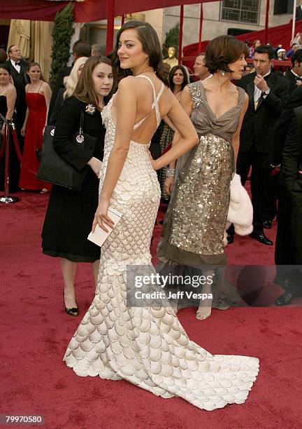 Actress Marion Cotillard attends the 80th Annual Academy Awards at the Kodak Theatre on February 24, 2008 in Los Angeles, California.