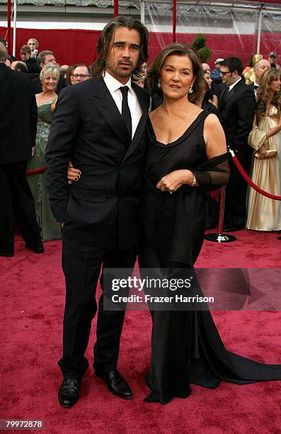 Actor Colin Farrell and his mother Rita Farrell arrive at the 80th Annual Academy Awards held at the Kodak Theatre on February 24, 2008 in Hollywood,...