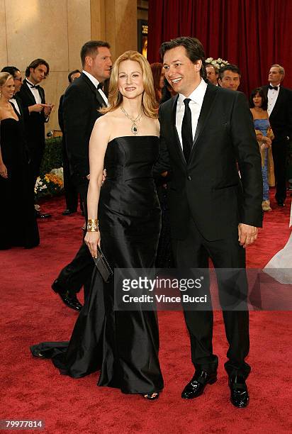 Actress Laura Linney and Marc Schauer arrive at the 80th Annual Academy Awards held at the Kodak Theatre on February 24, 2008 in Hollywood,...