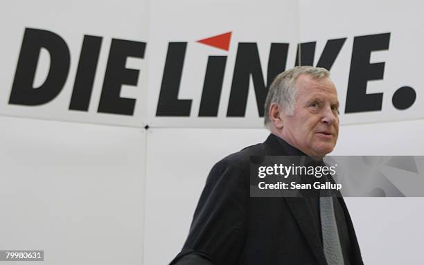 German left-wing party Die Linke co-Chairman Lothar Bisky arrives at a meeting of Die Linke leadership on February 25, 2008 in Berlin, Germany. The...