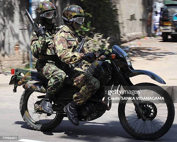 Sl Army Sf Riders 991 Sri Lankan Army Special Force Stock Photos, High-Res Pictures, and ...