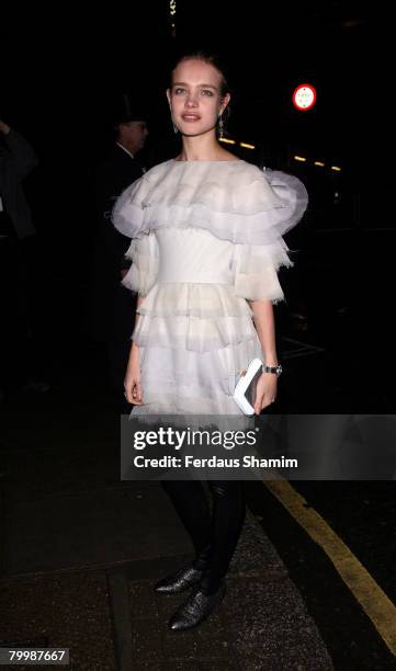Natalia Vondiaanova arrives for the Channel-Pre Autumn/Winter Collection Show at Phillip De Pury and Company on December 06, 2007 in London, England.
