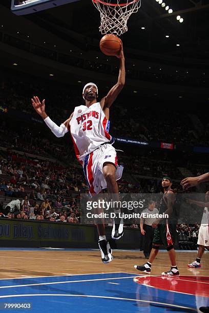 Richard Hamilton of the Detroit Pistons takes the ball to the basket during the game against the Milwaukee Bucks at the Palace of Auburn Hills on...
