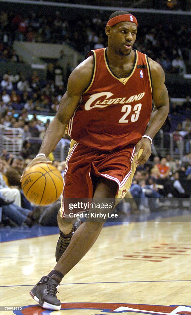 Cleveland Cavaliers vs. Los Angeles Clippers - November 29, 2004